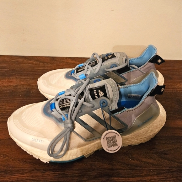 NEW Men's adidas UltraBOOST 22 Cold RDY Running Shoes GZ0128 Sz 8.5 Gray - Picture 2 of 14